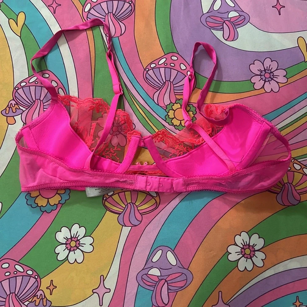 push up without padding bra 💕 - Picture 2 of 3